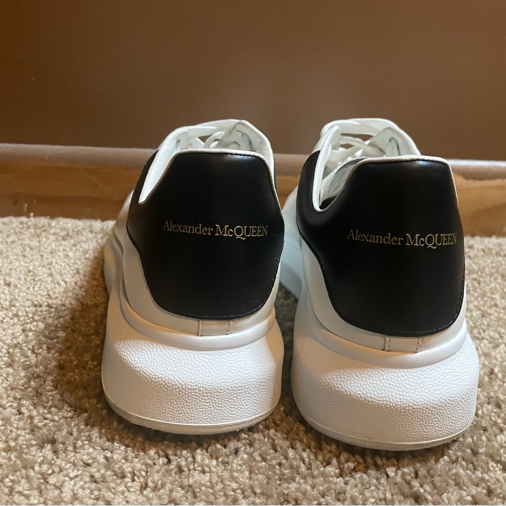 Alexander McQUEEN White and Black Oversized Sole Sneakers